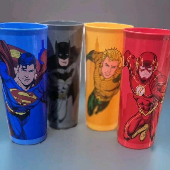 Tupperware Super Hero Tumbler 16oz. Cups Flash Superman Batman Green Lantern - Picture 1 of 7